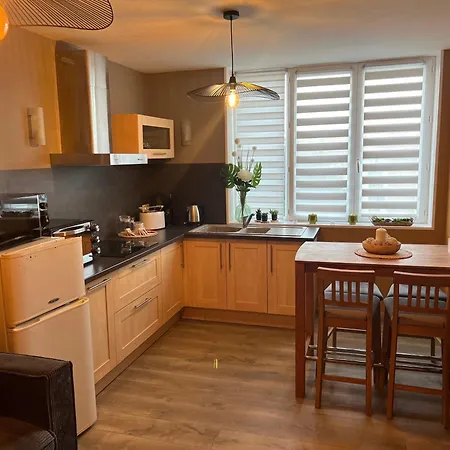 - Nouveau - Bienvenue A Azelma - Cozy Et Proche De Naval Group *