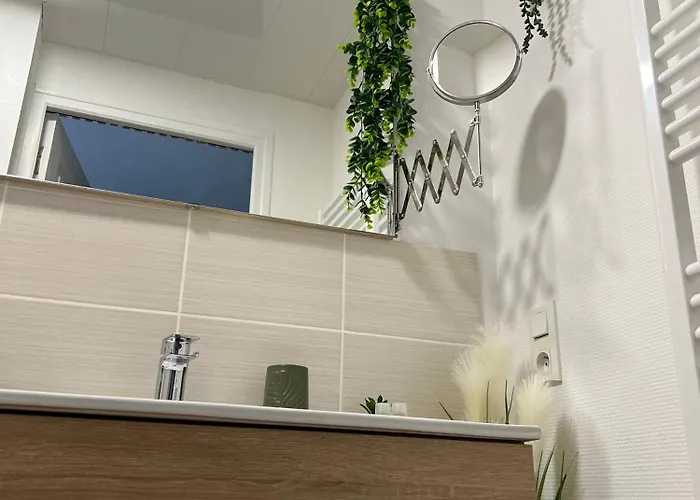 - Nouveau - Bienvenue A Azelma - Cozy Et Proche De Naval Group *